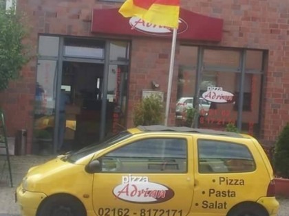照片: Pizza Adrian